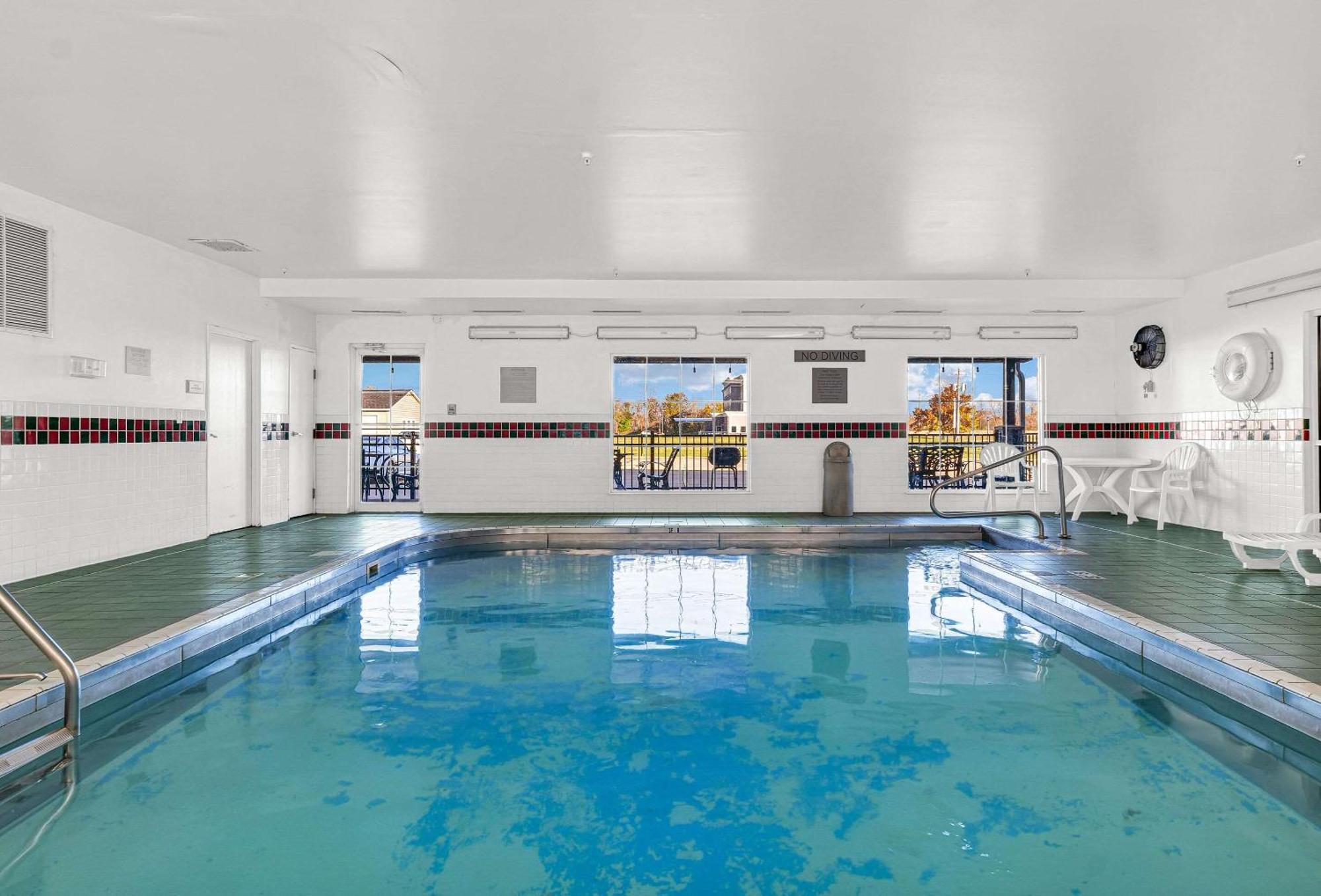 Country Inn & Suites By Radisson, Decatur, Il Екстериор снимка