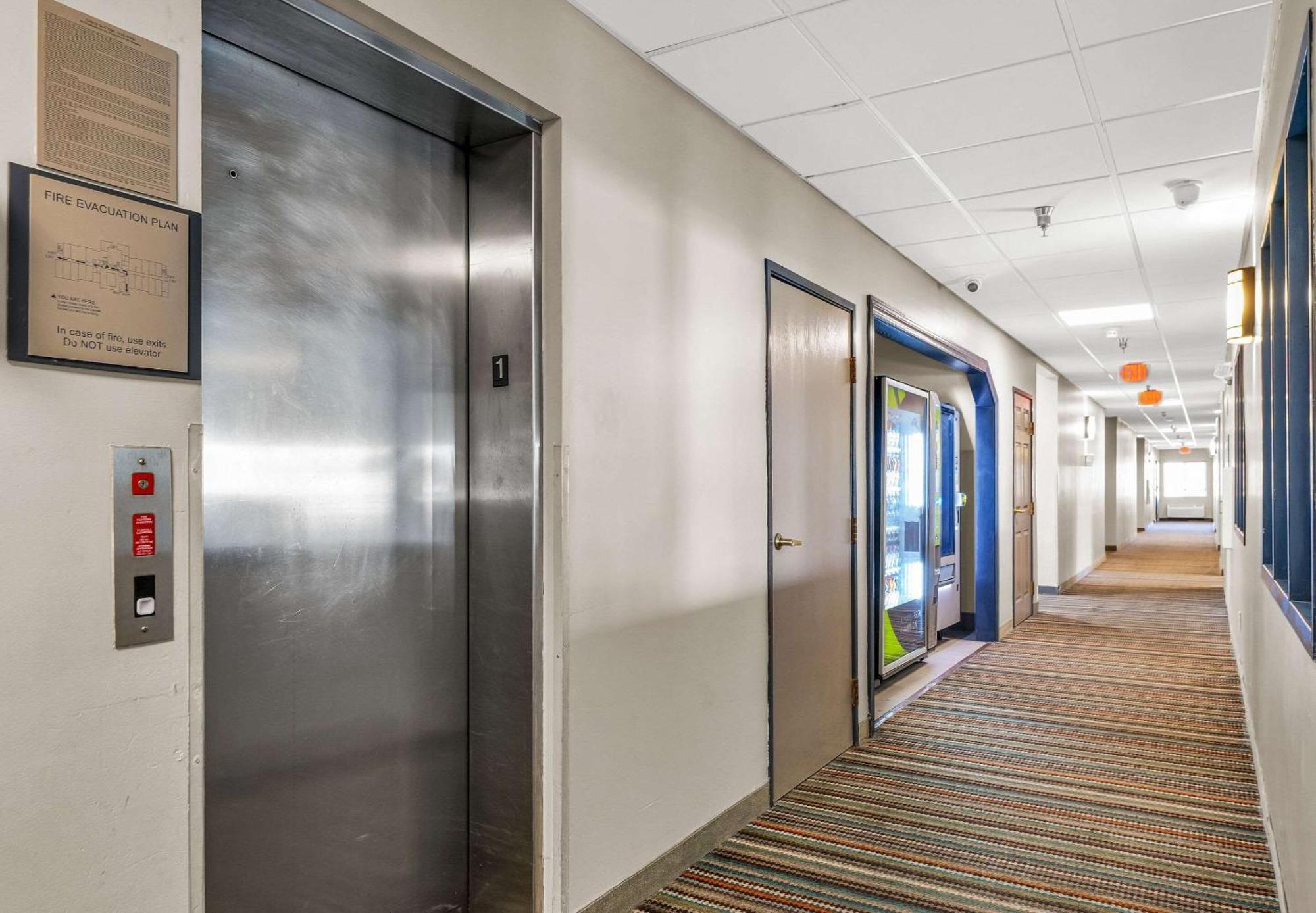 Country Inn & Suites By Radisson, Decatur, Il Екстериор снимка